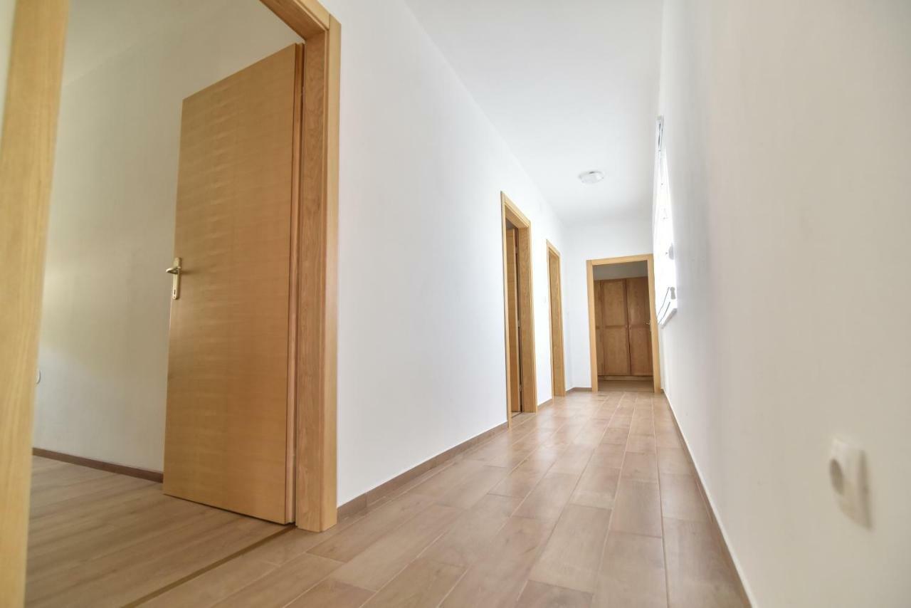 Villa Village Idylle With Heated Pool, Sauna, Jacuzzy And Private Parking Sukošan 외부 사진