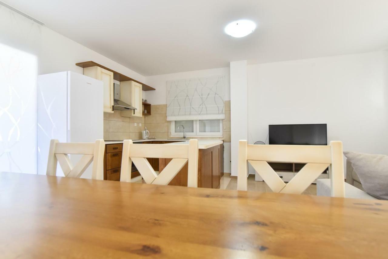 Villa Village Idylle With Heated Pool, Sauna, Jacuzzy And Private Parking Sukošan 외부 사진